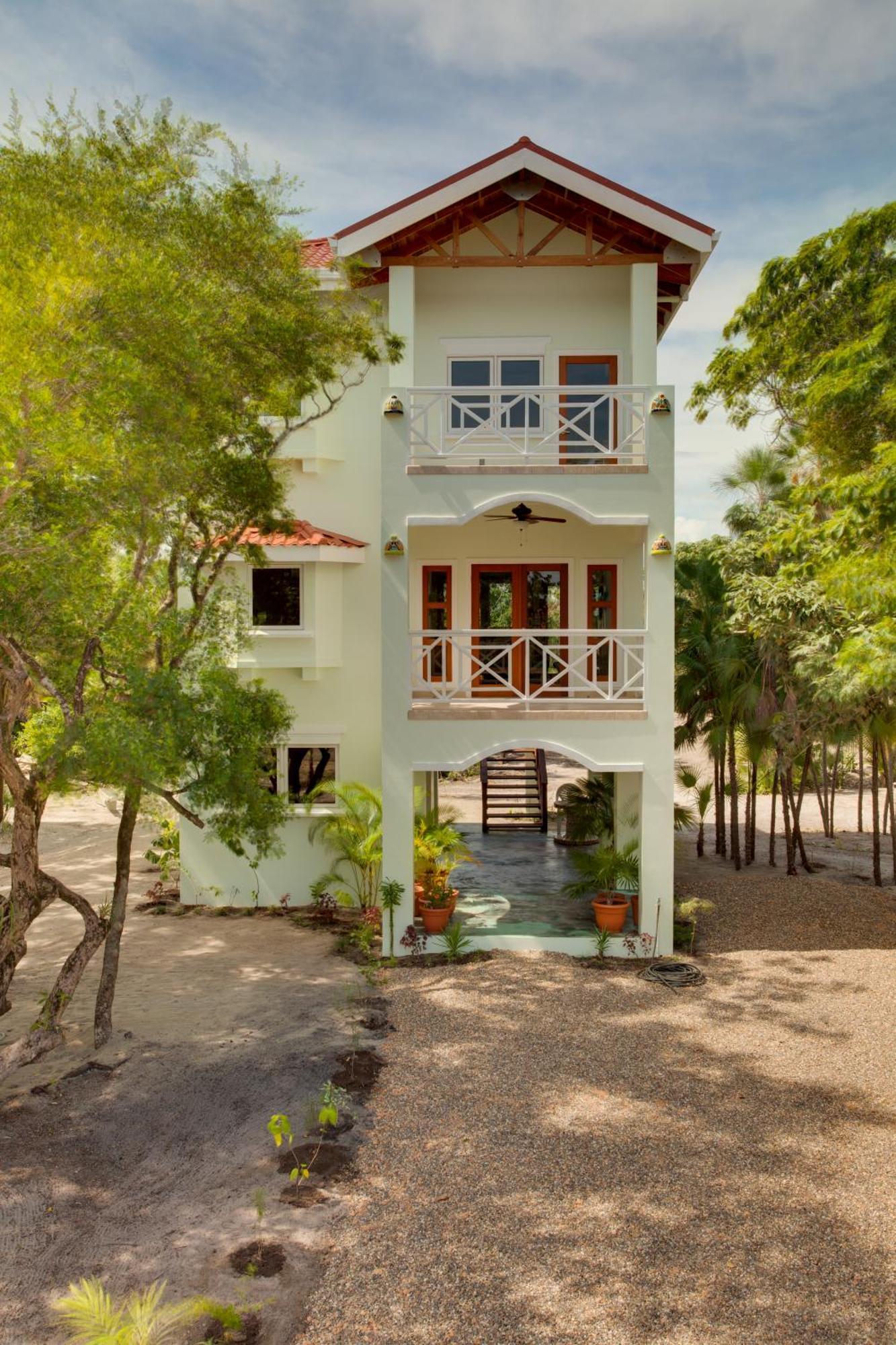Naia Resort And Spa Placencia Bagian luar foto
